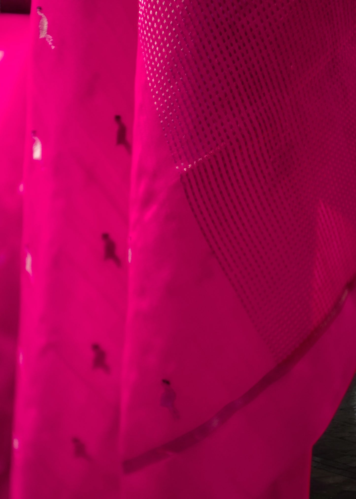 Bright Pink with Bird Motifs Chanderi Soft Silk Saree(handloom)