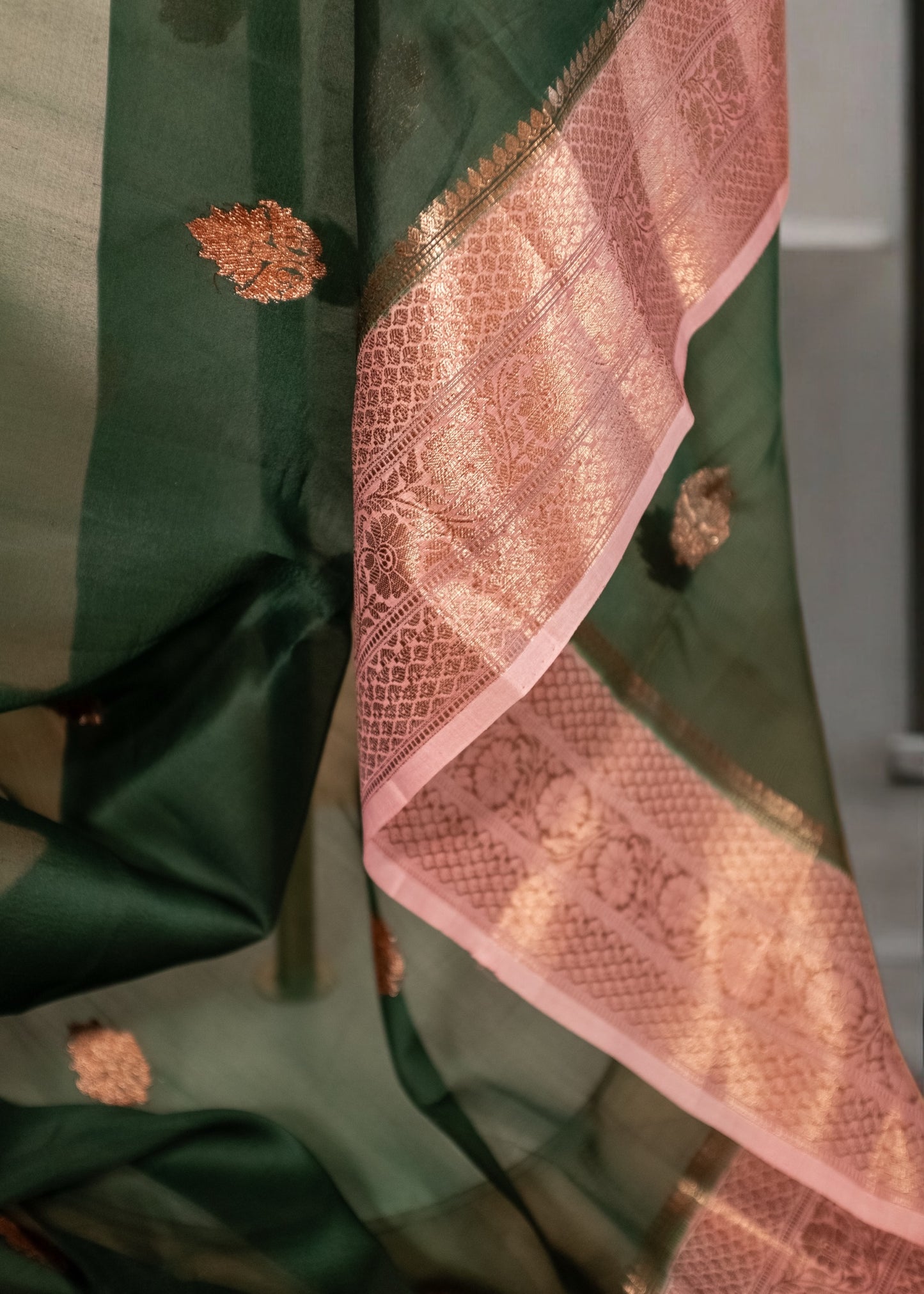Banarasi Organza Silk Saree (handloom)