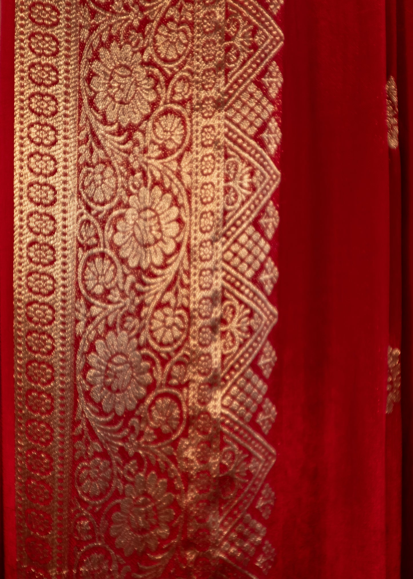 Red Banarasi Viscose Crepe Silk Saree