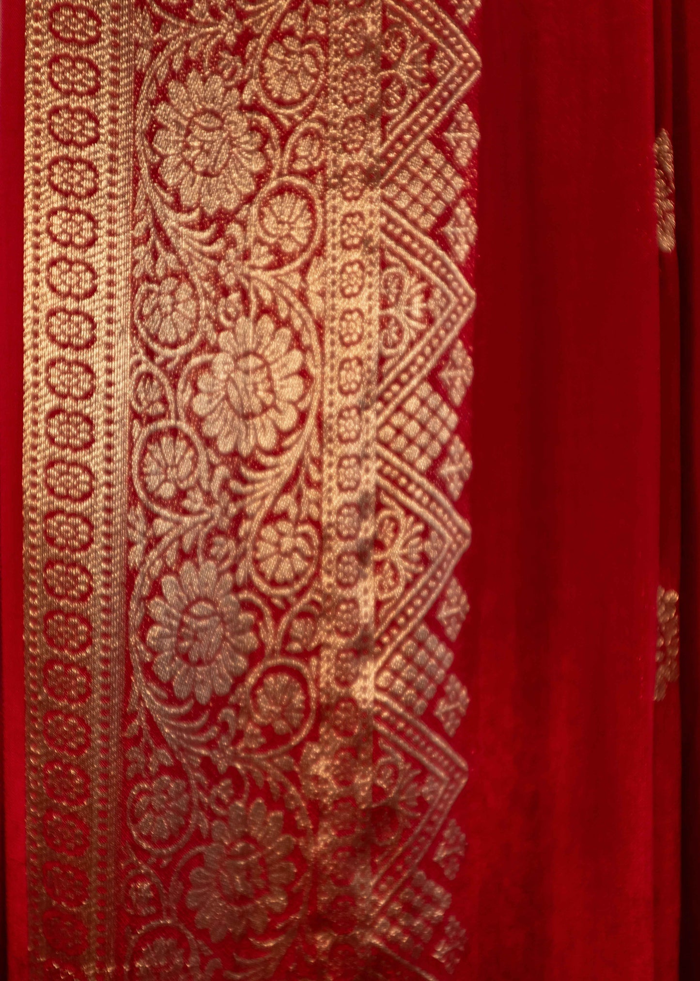 Red Banarasi Viscose Crepe Silk Saree
