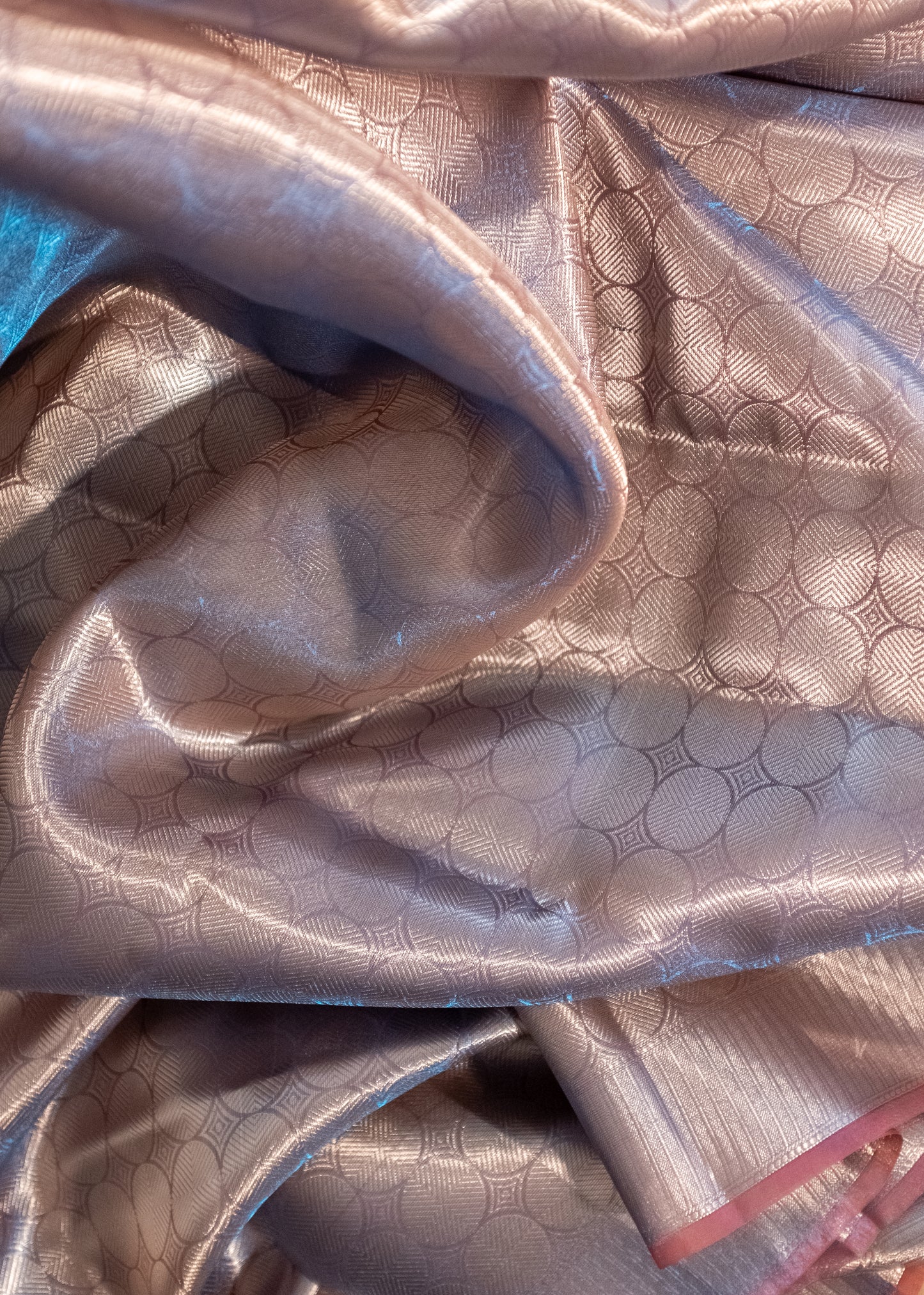 Dual Shade Glass Tissue Saree