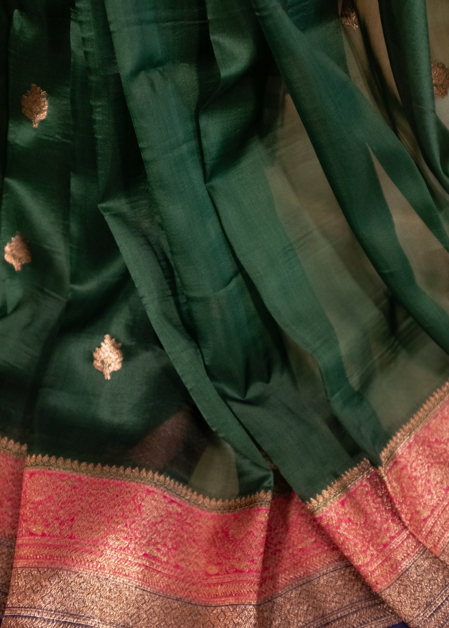 Bottle Green Banarasi Organza Silk Saree(handloom)