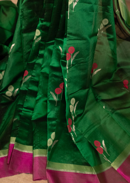 Lustrous Dark Green Floral Motifs Chanderi Soft Silk